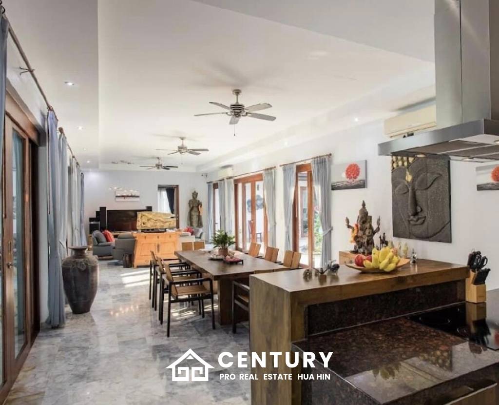 HANA VILLAGE 3 : 6 bed luxury pool villa