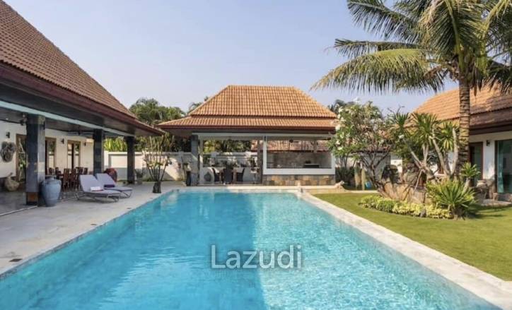HANA VILLAGE 3 : 6 bed luxury pool villa