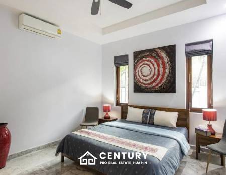 HANA VILLAGE 3 : 6 bed luxury pool villa