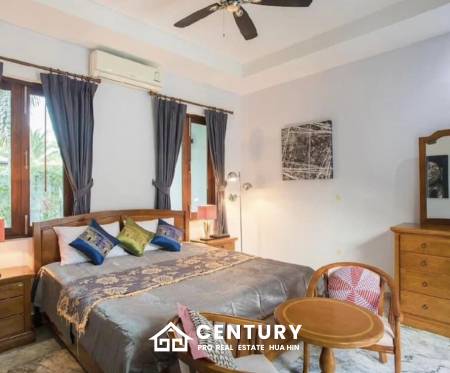 HANA VILLAGE 3 : 6 bed luxury pool villa