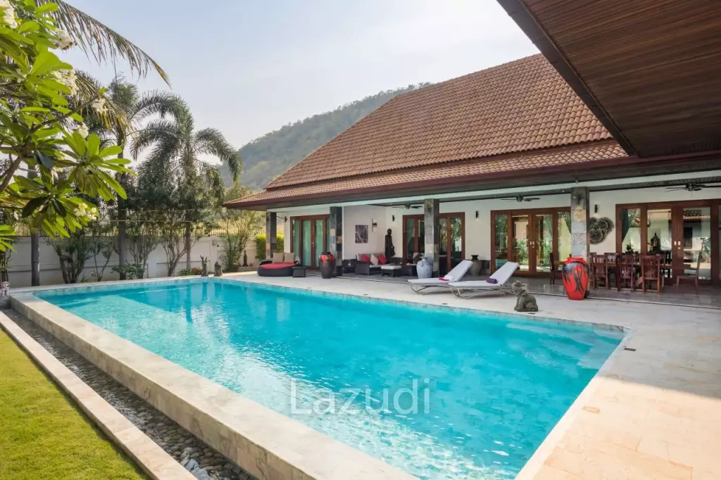 HANA VILLAGE 3 : 6 bed luxury pool villa