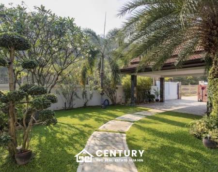 HANA VILLAGE 3 : 6 bed luxury pool villa