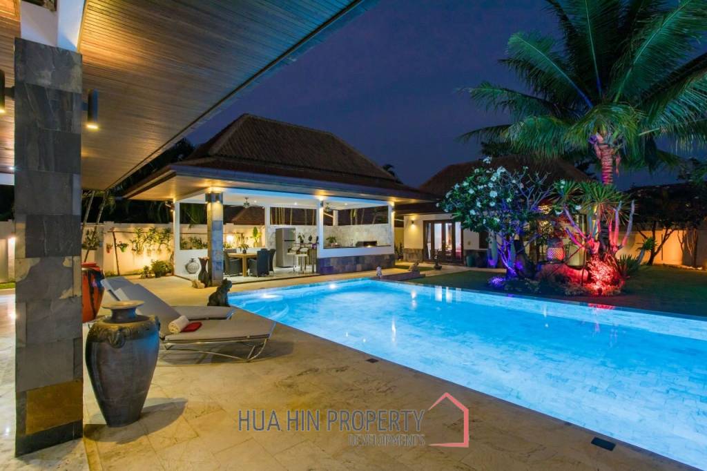 HANA VILLAGE 3 : 6 bed luxury pool villa