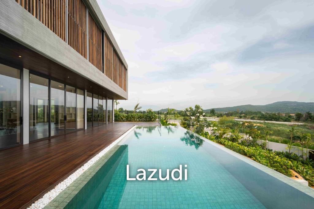 VILLA GAIA : LUXURIOUS 2 STOREY 4 BED POOL VILLA