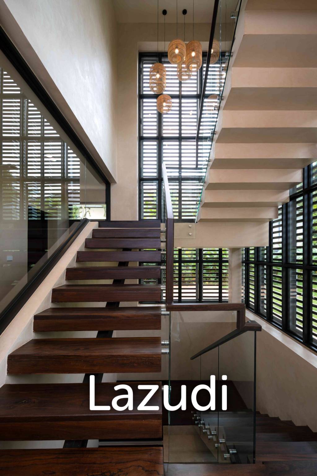 VILLA GAIA : LUXURIOUS 2 STOREY 4 BED POOL VILLA