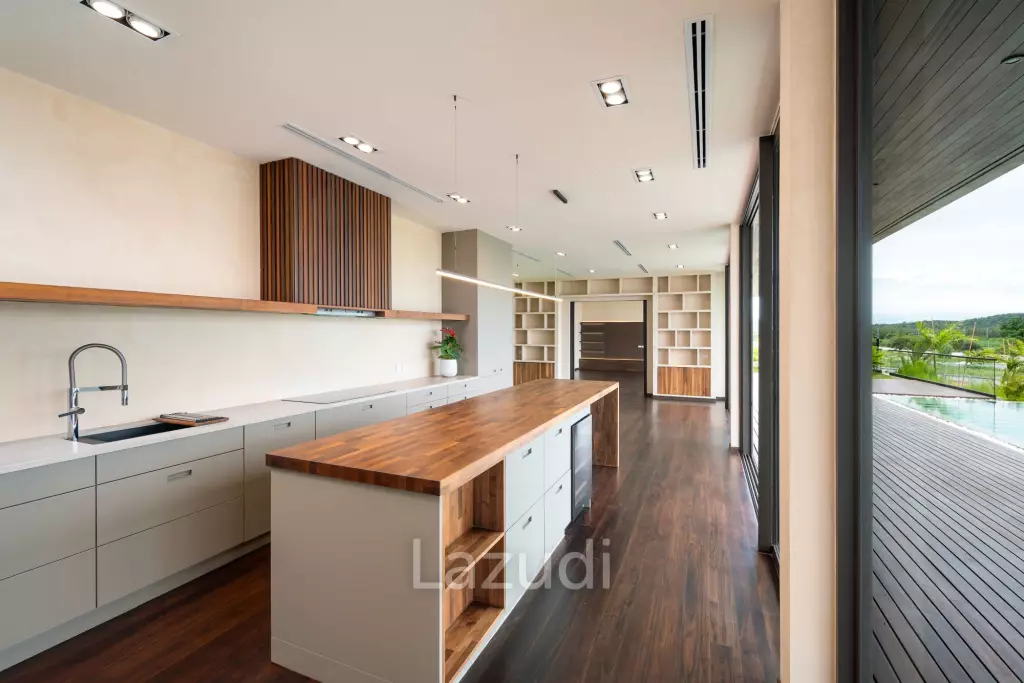 VILLA GAIA : LUXURIOUS 2 STOREY 4 BED POOL VILLA