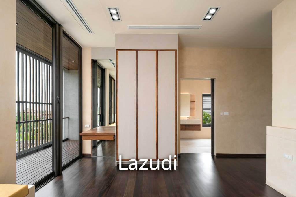 VILLA GAIA : LUXURIOUS 2 STOREY 4 BED POOL VILLA