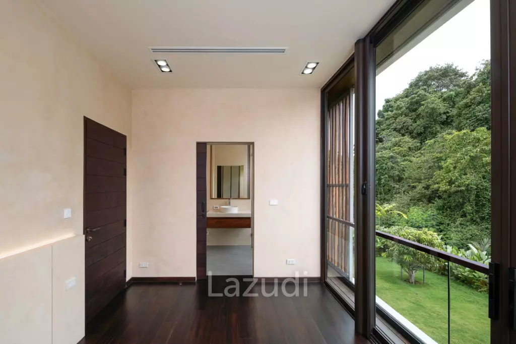 VILLA GAIA : LUXURIOUS 2 STOREY 4 BED POOL VILLA