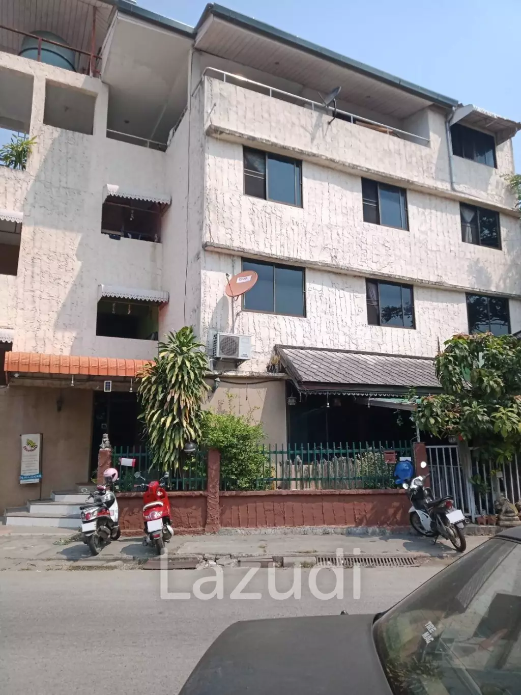 Good location Dormitory for sale in Chiang Mai