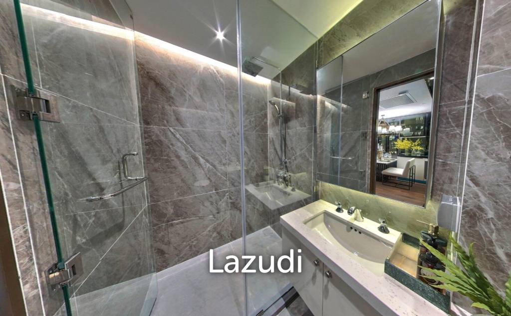 2 Bed 2 Bath 94.79 SQ.M One Altitude Charoenkrung