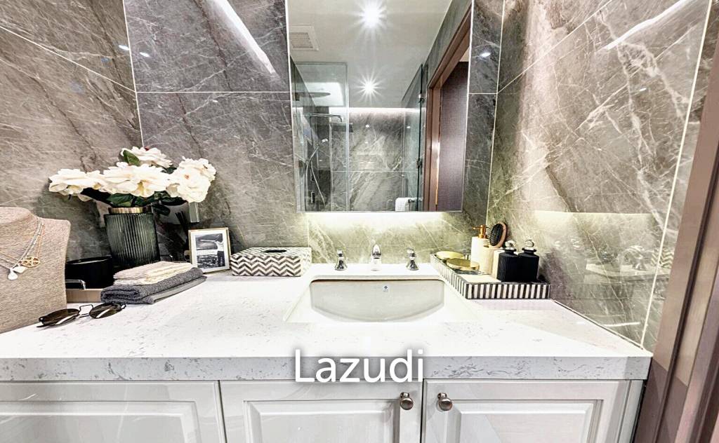 1 Bed 1 Bath 34.77 SQ.M One Altitude Charoenkrung