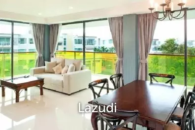 Beautufully 2 Bed Condo in Town
