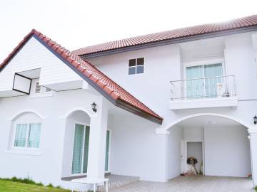 Urgent SALE! Single Big House near Heroine Monuments/Robinson Thalang Phuket