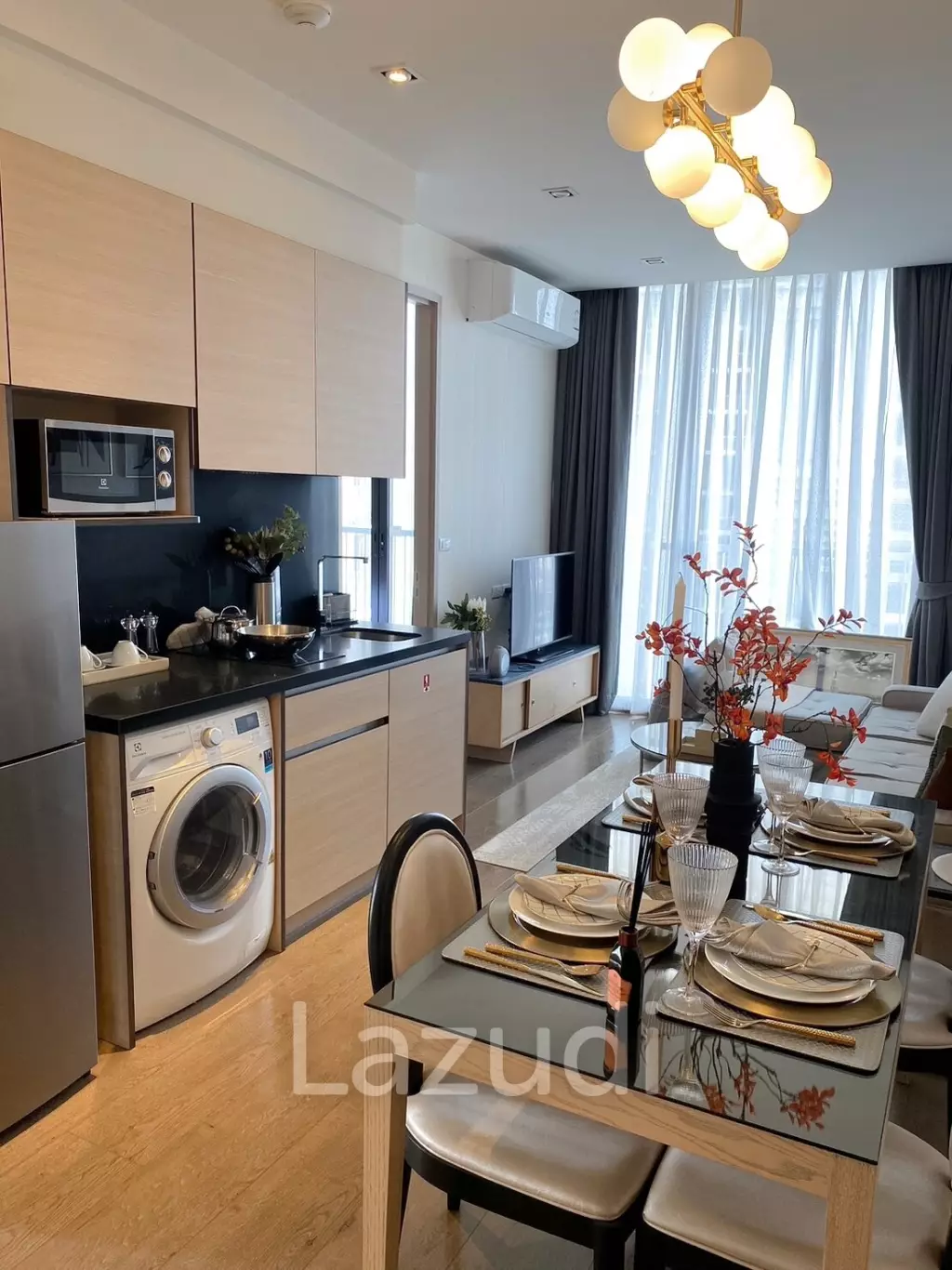 2 Bed 2 Bath 56.42 SQ.M. Park Origin Phromphong (Park 24)