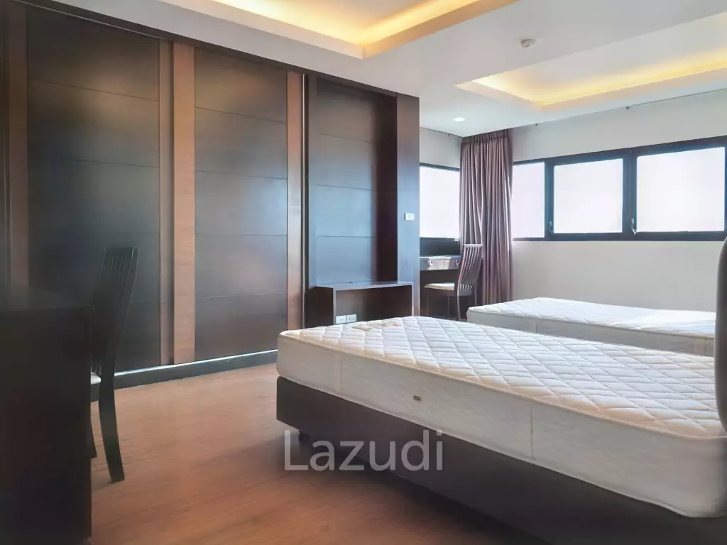3 Bed 3 Bath 200 SQ.M Sathorn Gardens