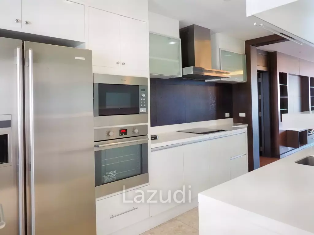 3 Bed 3 Bath 200 SQ.M Sathorn Gardens