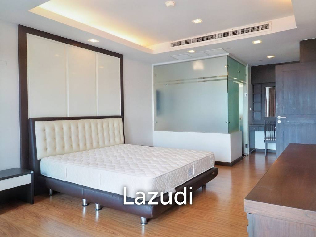 3 Bed 3 Bath 200 SQ.M Sathorn Gardens