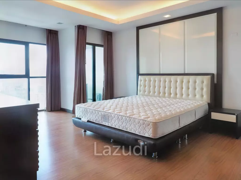 3 Bed 3 Bath 200 SQ.M Sathorn Gardens