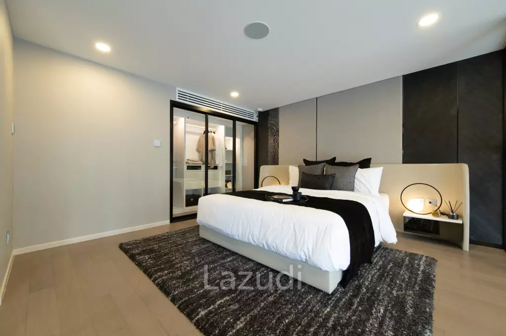 3 Bed 2 Bath 110.2 SQ.M. Origin Thonglor World