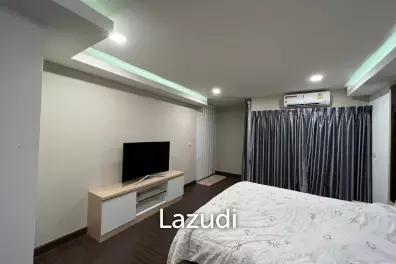 2 Bed 2 Bath 36.55 Sqm. The Royal Hill Sammuk