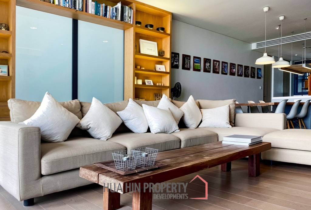 Baan Sumranlom Condo : 2 Bed 2 Bath Close To The Beach