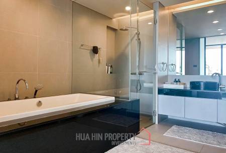 Baan Sumranlom Condo : 2 Bed 2 Bath Close To The Beach