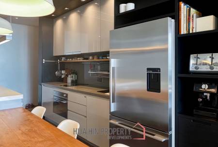 Baan Sumranlom Condo : 2 Bed 2 Bath Close To The Beach