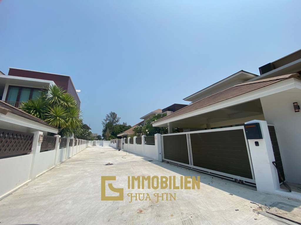 Land For Sale 1,600 SQ.M Samroiyod/HuaHin south