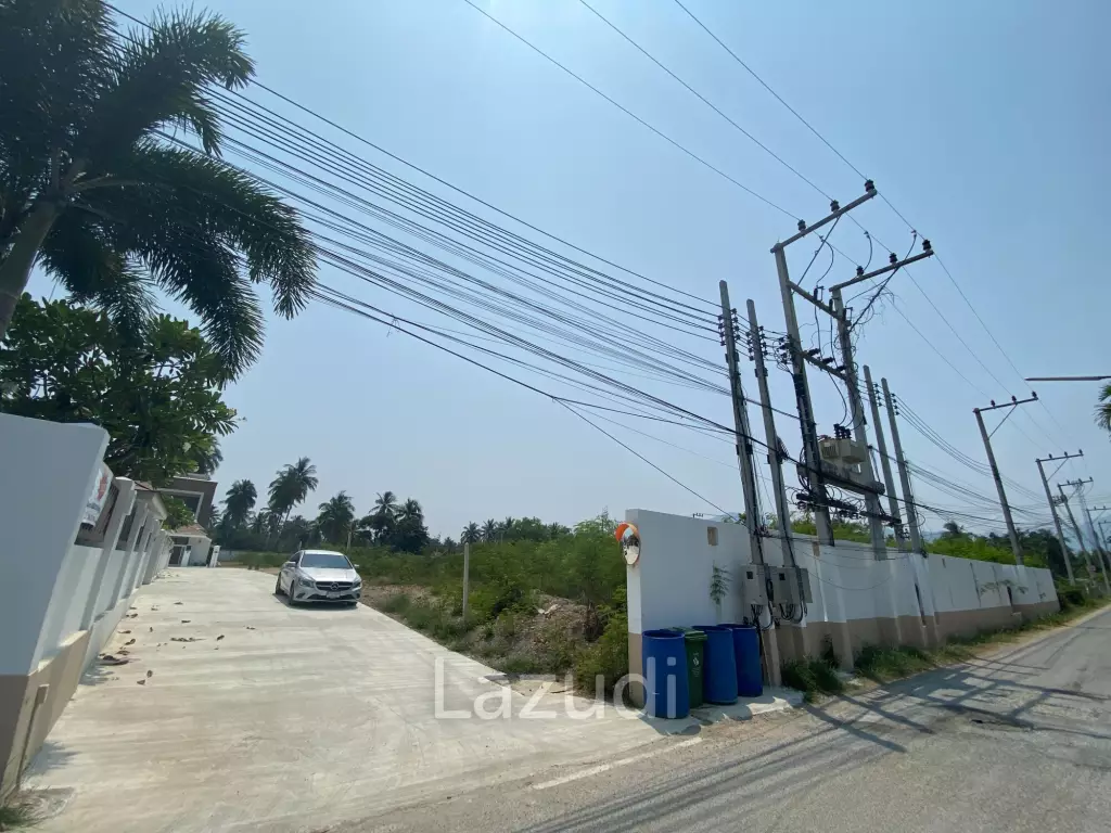 Land For Sale 1,600 SQ.M Samroiyod/HuaHin south