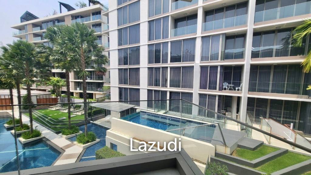 The Pine : 1 Bedroom Condo With Pool View