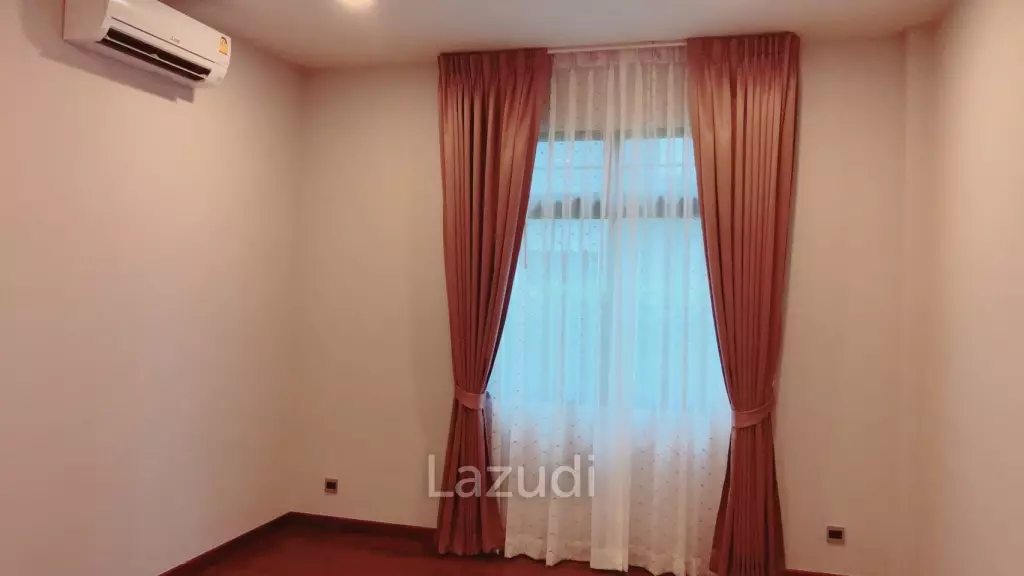 4 Bed 5 Bath 528 SQM The Palazzo Srinakarin