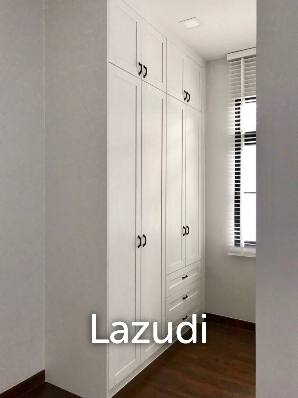 4 Bed 5 Bath 528 SQM The Palazzo Srinakarin