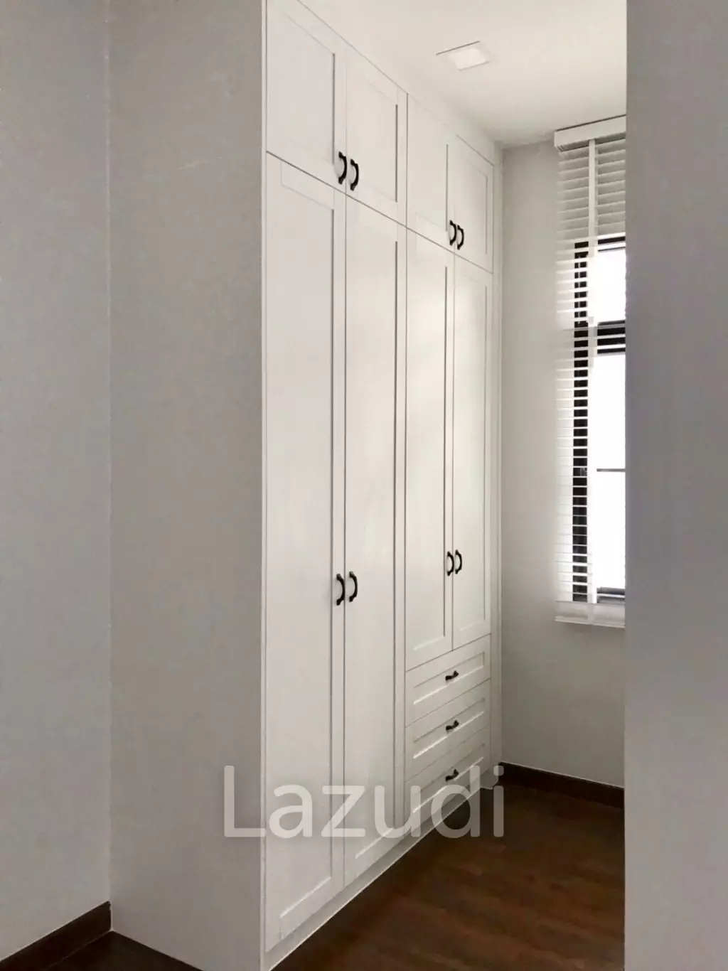 4 Bed 5 Bath 528 SQM The Palazzo Srinakarin