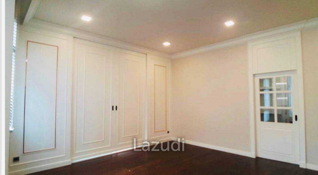 4 Bed 5 Bath 528 SQM The Palazzo Srinakarin