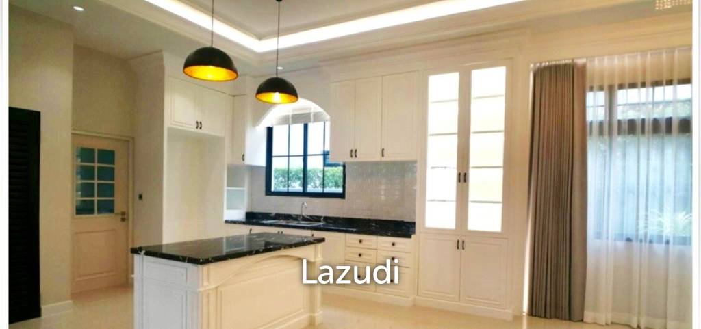 4 Bed 5 Bath 528 SQM The Palazzo Srinakarin