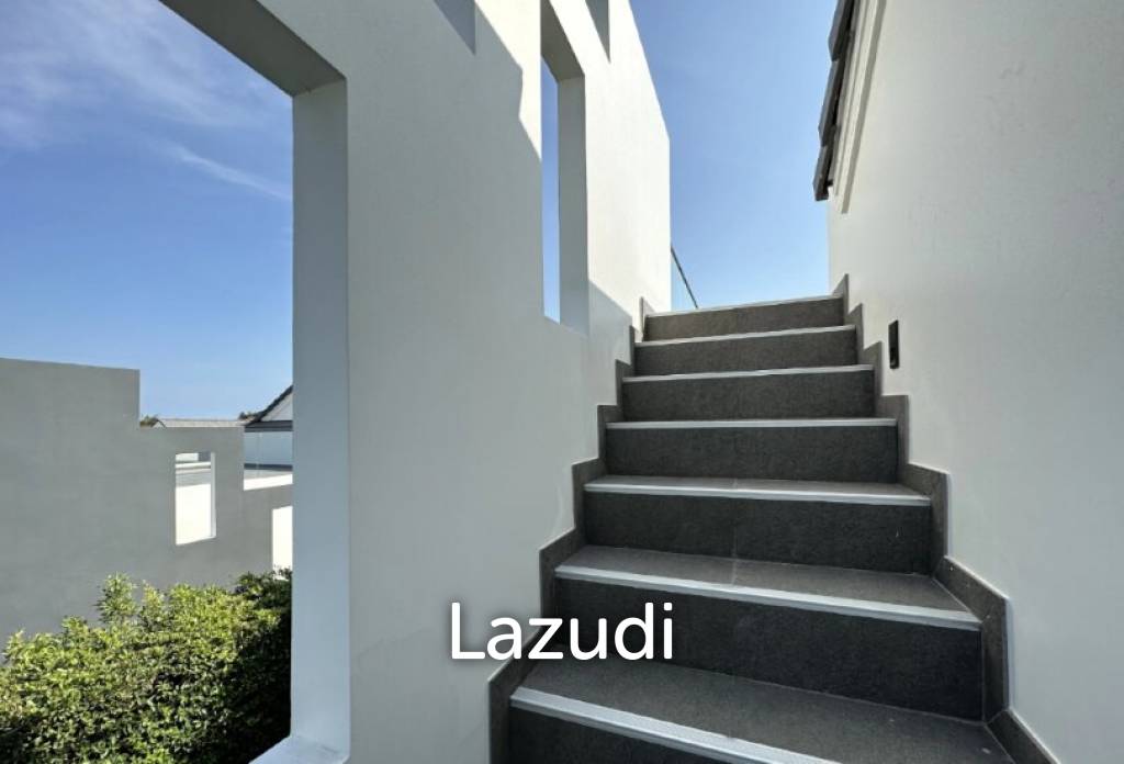 477 ตร.ม 4 เตียง 3 อาบน้ำ วิลล่า For ขาย