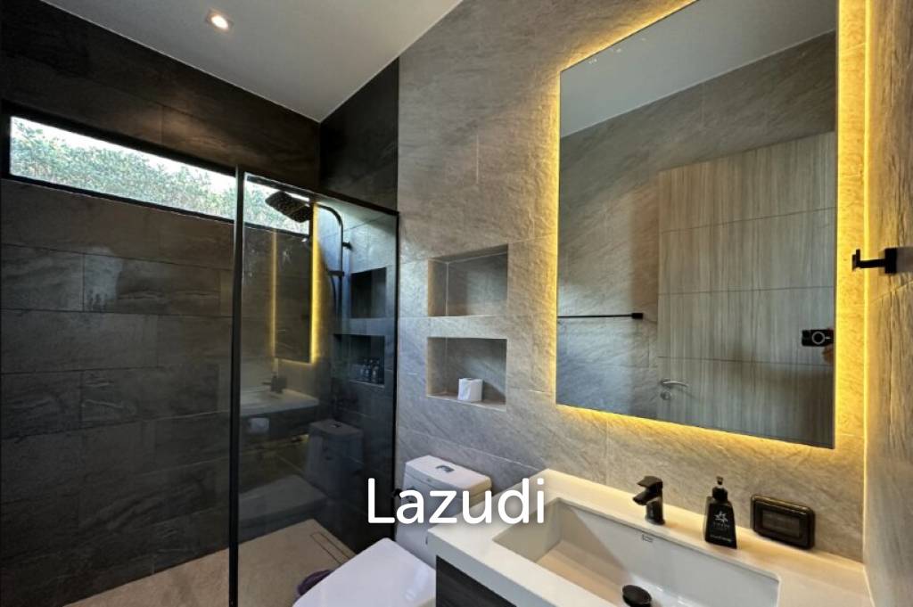 477 ตร.ม 4 เตียง 3 อาบน้ำ วิลล่า For ขาย