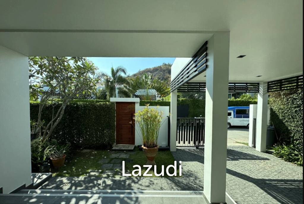 477 ตร.ม 4 เตียง 3 อาบน้ำ วิลล่า For ขาย