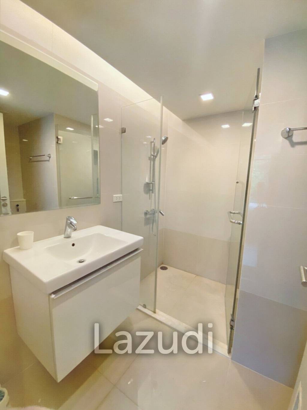1 Bed 1 Bath 47 SQ.M Focus Ploenchit