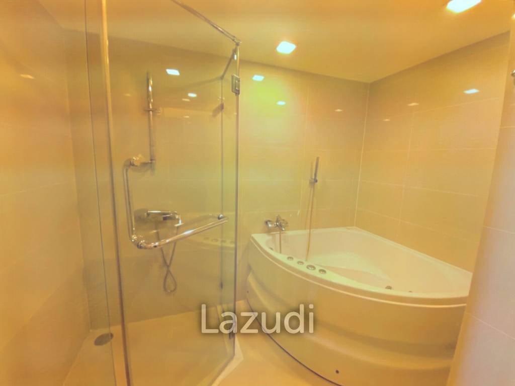 2 Bed 2 Bath 51 SQ.M Focus Ploenchit