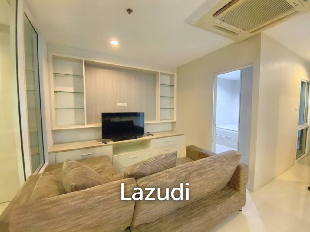 2 Bed 1 Bath 51 SQ.M Sukhumvit Living Town