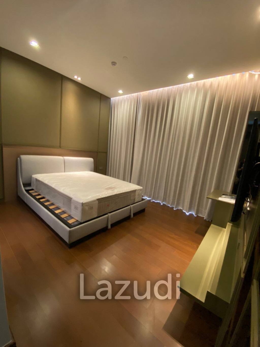 2 Bed 2 Bath 93 SQ.M at Q1 Sukhumvit