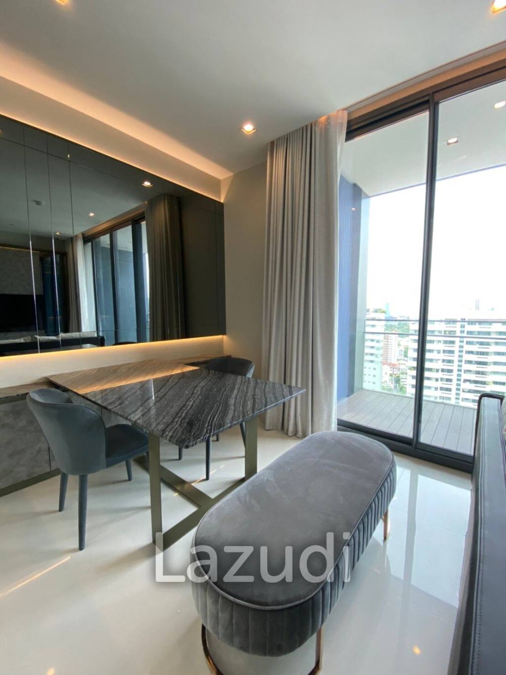 2 Bed 2 Bath 93 SQ.M at Q1 Sukhumvit