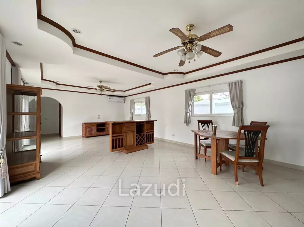 3 Bed 3 Bath 200 Sqm. Nirvana Poll Villa3.