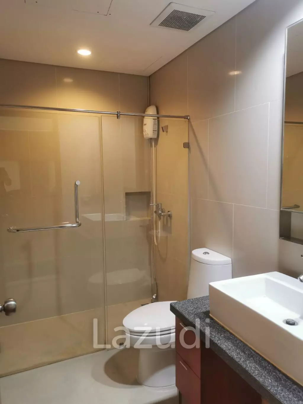 1 Bed 1 Bath 38 SQ.M Villa Sathorn Condo