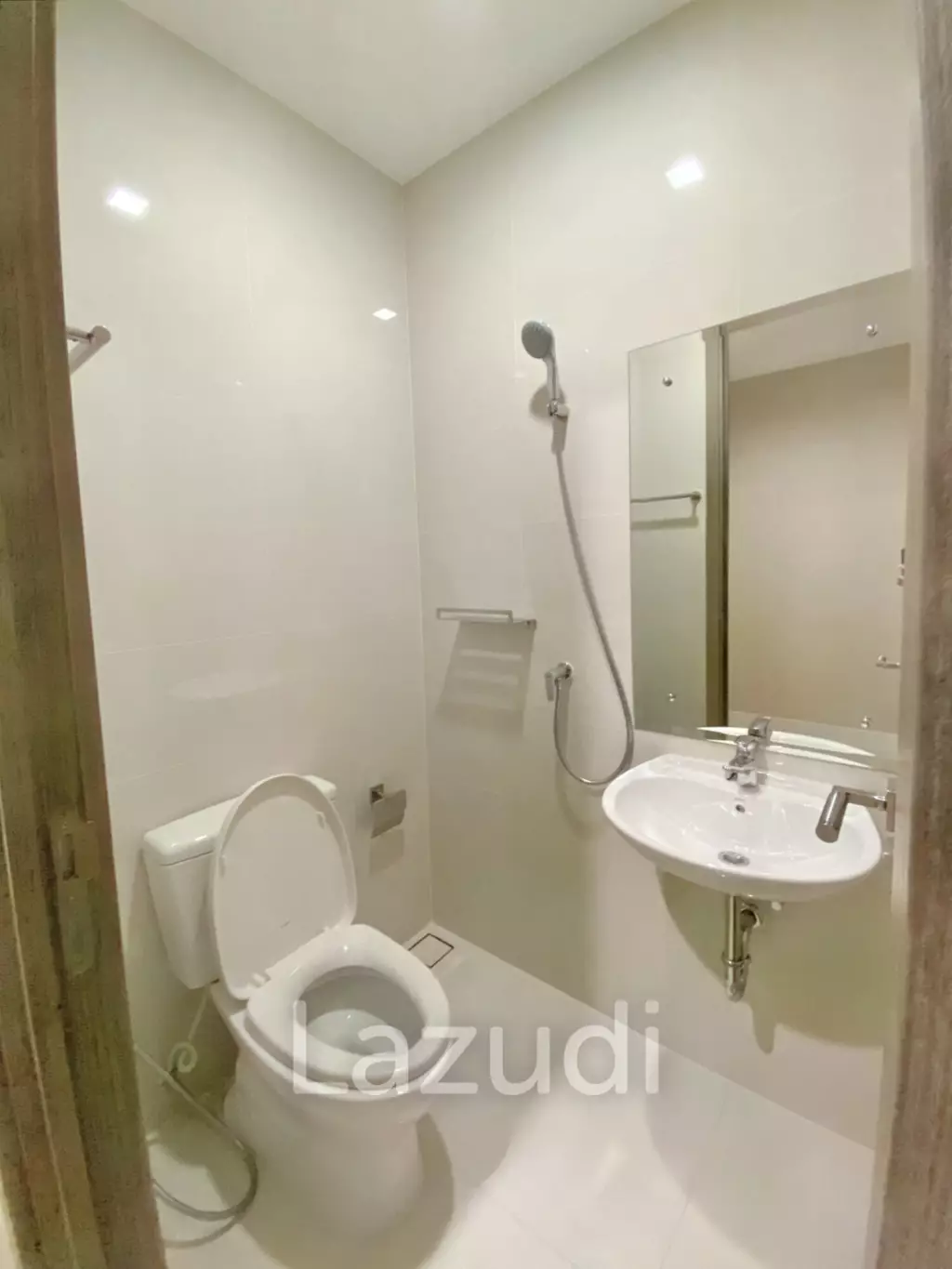 3 Bed 5 Bath 201 SQ.M at Q1 Sukhumvit