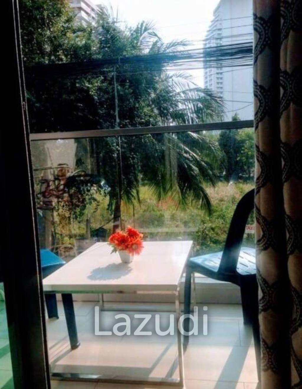 1 Bed 1 Bath 37.6 Sqm. Laguna Bay2.