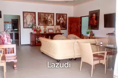 บ้านสำหรับขายหลังใหญ่ 5 ห้องนอนในขัวแคร่ บ้านดู่