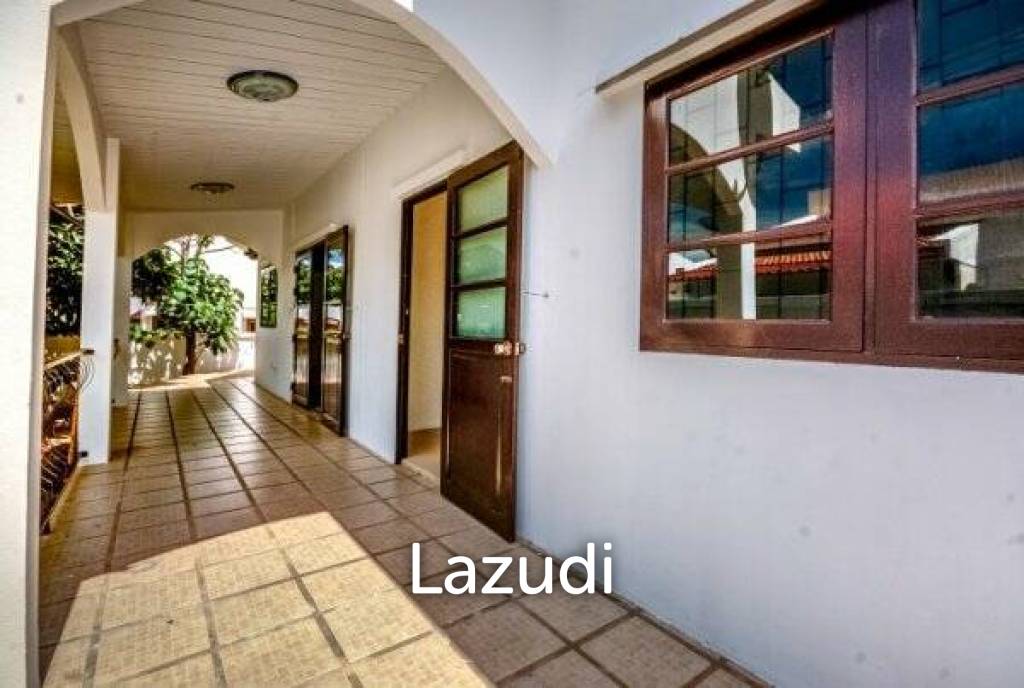 Great Value 3 Bed Pool Villa