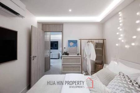 BELLA COSTA : Nice 2 Bed Beachfront Condo